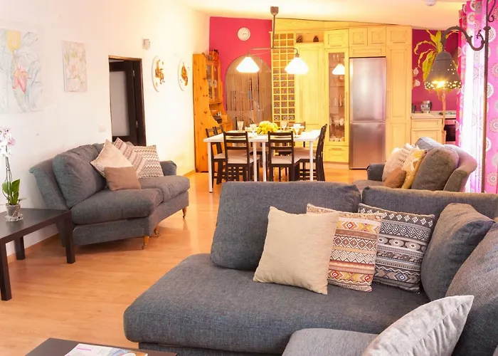 Varanski Vista Villa *